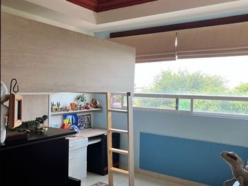 Se Vende Casa en Colinas del Bosque, 3 Recamaras, Jardín, Estudio en PB, 3.5 Bañ