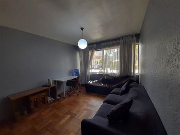 Departamento en Venta en Av. Italia con Bilbao