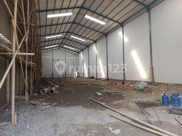 Gudang Laksana Uk Tanah 15X62 (930M2) Siap Pakai Dekat Bandara Akses Tol Pik2