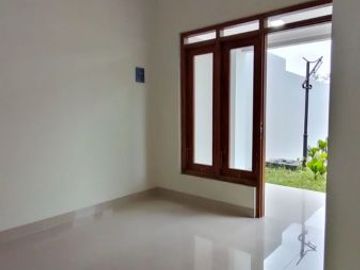 Disewakan Rumah 2 Lantai Dekat Terminal Jombor Dalam Perumahan