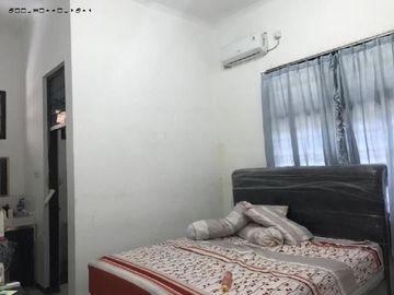 Rumah Manyar Tirtoyoso Full Furnish