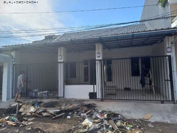 Rumah Pondok Chandra Nanas BARU RENOV, BAGUS, Granit