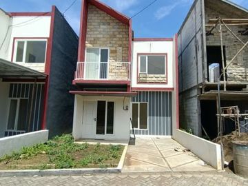 Rumah Murah Design Villa Lokasi Strategis Kota Malang
