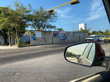 Terreno Comercial en Venta en Av. Isla de Tris, Carmen, Camp.