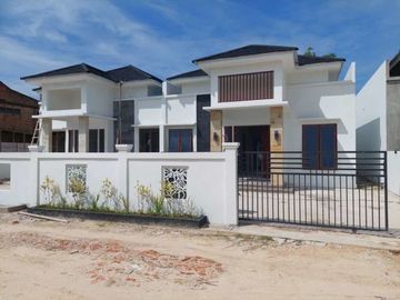 siap huni di jual cepat lokasi di jl duyung - nangka ,3 menit ke jl sudirman