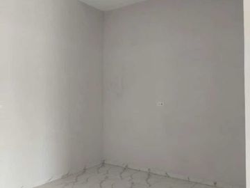 siap huni di jual cepat lokasi di jl duyung - nangka ,3 menit ke jl sudirman