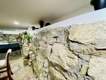 Hermosa cabaña en venta  dentro de residencial boscoso