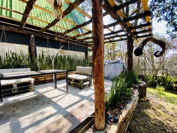 Hermosa cabaña en venta  dentro de residencial boscoso