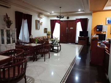 Dijual Rumah Usaha Raya Kertajaya Indah, Cocok Buat Home Stay, Surabaya Timur
