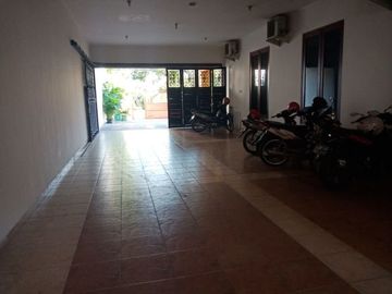 Dijual Rumah Usaha Raya Kertajaya Indah, Cocok Buat Home Stay, Surabaya Timur