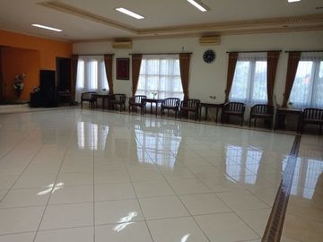Dijual Rumah Usaha Raya Kertajaya Indah, Cocok Buat Home Stay, Surabaya Timur