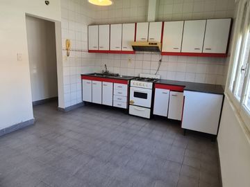 PH en Venta Ramos Mejia / La Matanza (A034 1580)