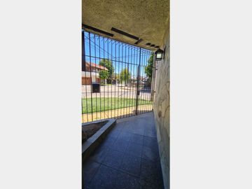 PH en Venta Ramos Mejia / La Matanza (A034 1580)
