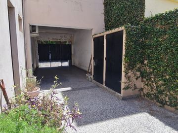 PH en Venta Ramos Mejia / La Matanza (A034 1580)
