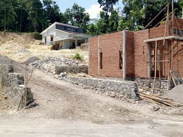RUMAH DI SEDAYU JOGJA, DEPAN PERTAMINA REWULU, MURAH BAGUS