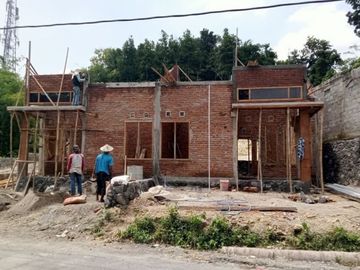 RUMAH DI SEDAYU JOGJA, DEPAN PERTAMINA REWULU, MURAH BAGUS