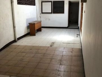 6 Bedroom House for sale