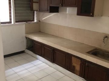 6 Bedroom House for sale