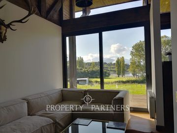 Casa recién construida a pasos del lago Ranco