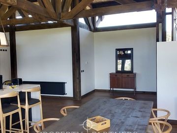 Casa recién construida a pasos del lago Ranco