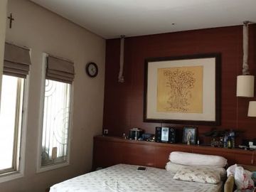 Rumah Mewah Minimalis Di Perumahan Regency 21 Surabaya