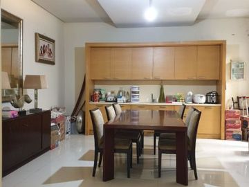 Rumah Mewah Minimalis Di Perumahan Regency 21 Surabaya