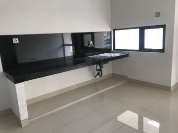 Rumah Siap Huni di Kawasan Elite Kebayoran Bintaro. - 2225