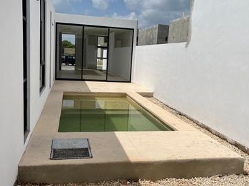 Casa en venta de una planta en privada en Conkal al norte de Mérida