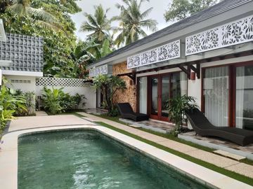 Luxury villa in central Kuta Mandalika