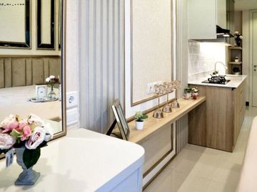 Apt. Eastcoast Mansion , Tower Amor Pool view Full furnish baru gress umsse