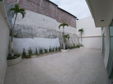 HERMOSA CASA EN VENTA EN FRACCIONAMIENTO PEÑÓN DE LAS CUMBRES!