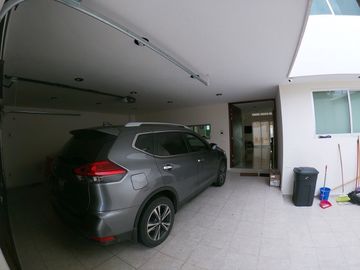 HERMOSA CASA EN VENTA EN FRACCIONAMIENTO PEÑÓN DE LAS CUMBRES!