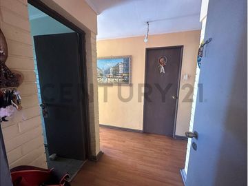 Se vende casa sector El Milagro 1
