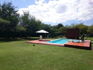 IMPORTANTE PROPIEDAD EN VENTA EN BARRIO PRIVADO CAUSANA