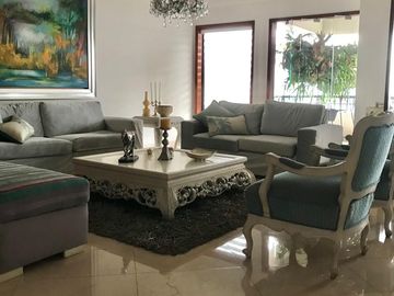 apartamento en venta en cristales. Cod V11334
