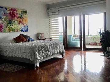 apartamento en venta en cristales. Cod V11334