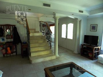 Casa -Venta - 4 dormitorios-Canning - Solar Del Bosque - Financiada -