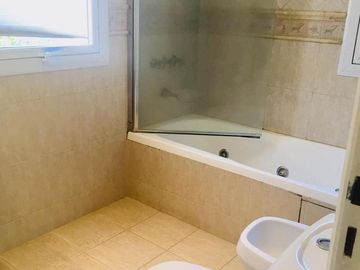 Casa -Venta - 4 dormitorios-Canning - Solar Del Bosque - Financiada -