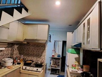 Rumah Multi Fungsi K3 di Lenteng Agung