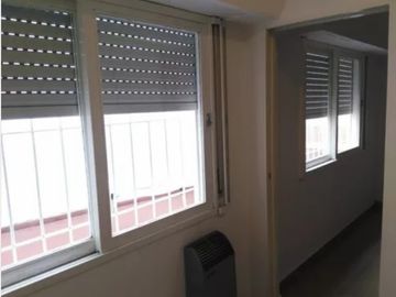 DEPARTAMENTO RAMOS MEJIA POCAS CUADRAS DE LA ESTACIÓN