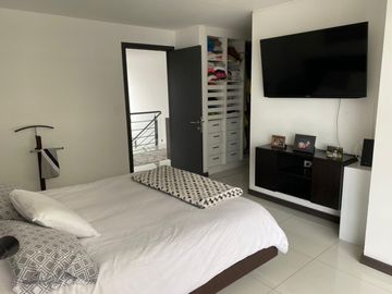 Departamento tipo Loft en Cumbaya, sector Colegio Aleman