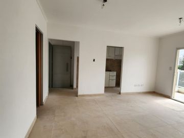 Departamento en venta en Remedios de Escalada Oeste