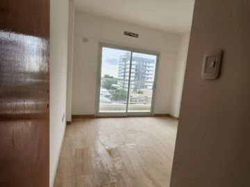 Departamento en venta en Remedios de Escalada Oeste
