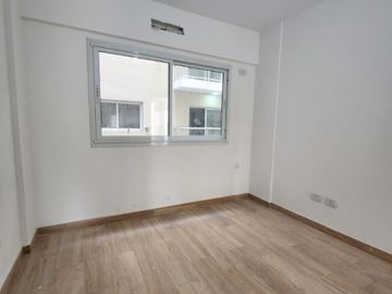 Departamento en venta en Remedios de Escalada Oeste