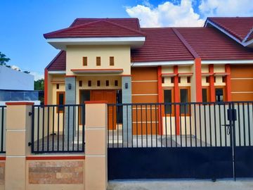 RUMAH MINIMALIS MODERN DEKAT JOGJA BAY WATERPARK