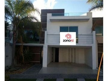 Casa En Venta Cluster 888, Lomas de Angelópolis 1