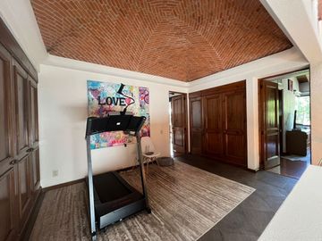 Casa en venta en Club de Golf Los Encinos