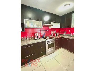 Muy lindo departamento en San Juan de Miraflores (  1 cuadra de panamericana ), cada rincón esta pensado para brindarte confort y funcionalidad. 
Sal