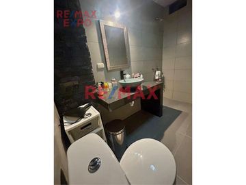 Muy lindo departamento en San Juan de Miraflores (  1 cuadra de panamericana ), cada rincón esta pensado para brindarte confort y funcionalidad. 
Sal