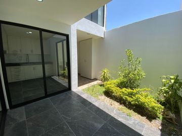 VENTA DE CASA DE USO 3 RECÁMARAS LA ANTIGUA CEMENTERA